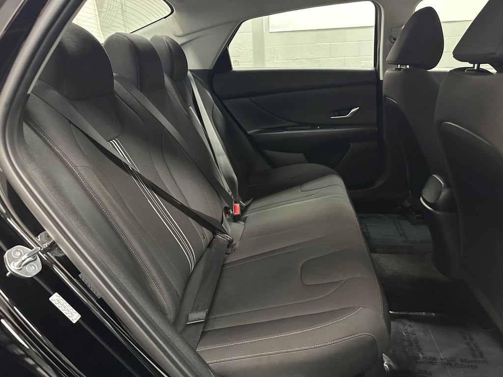 Used 2023 Hyundai Elantra Blue FWD image 21