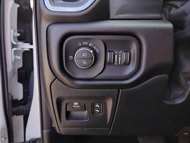 Used 2020 RAM 1500 Laramie image 13