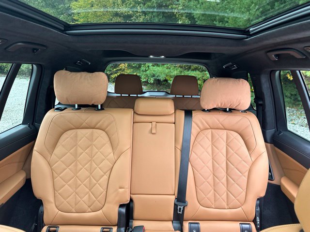 Used 2025 BMW X7 xDrive40i AWD/4WD image 39