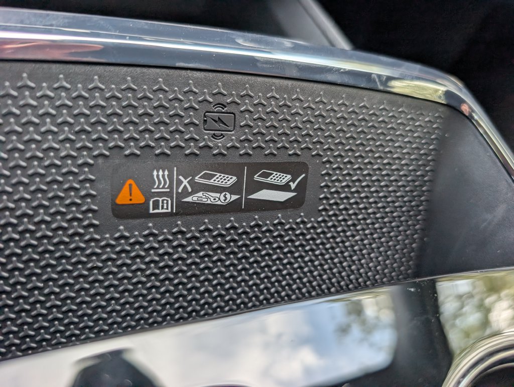 New 2027 Chevrolet Equinox RS w/ Safety and Technology Package FWD image 23