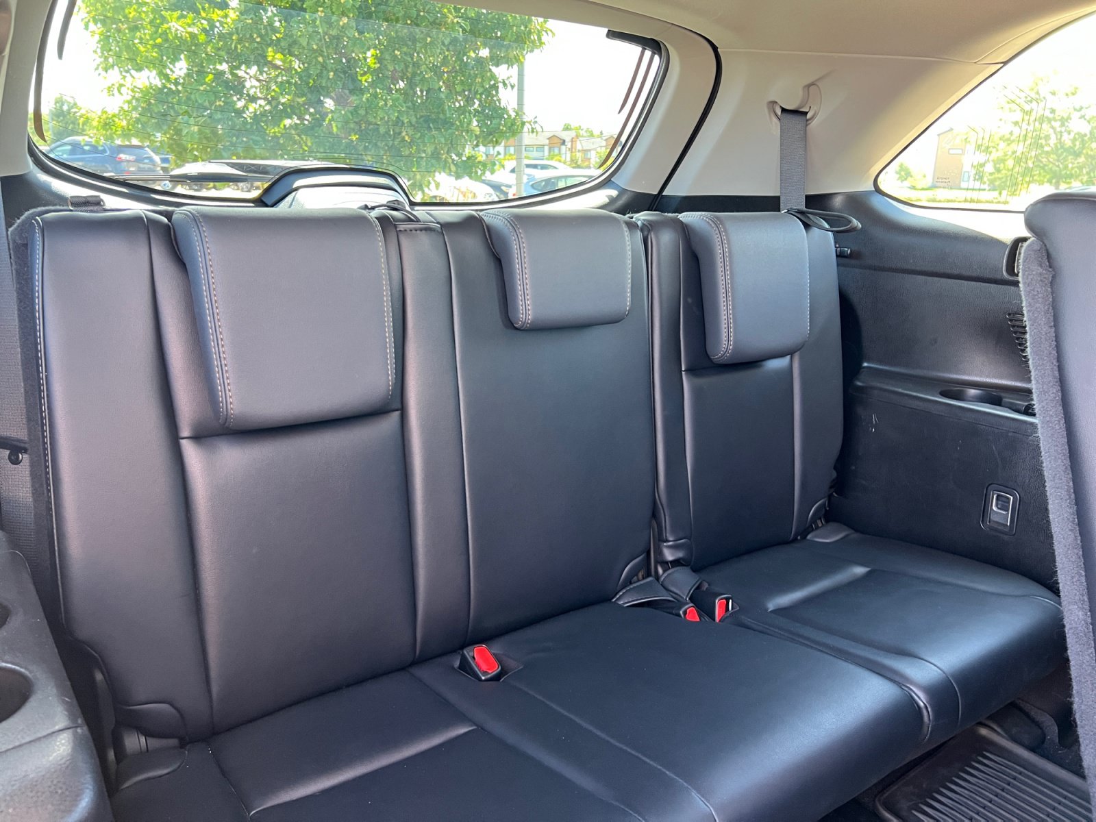 Used 2015 Toyota Highlander XLE AWD/4WD image 21