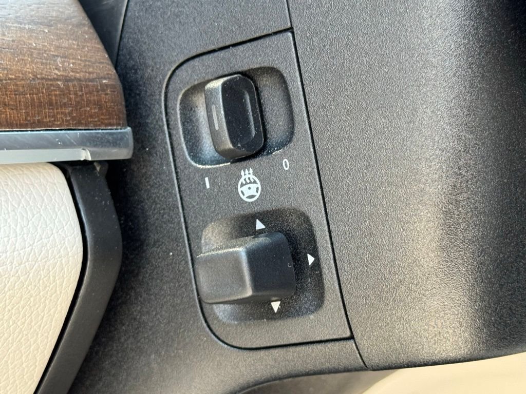 Used 2026 Mercedes-Benz GLS 450 4MATIC image 25