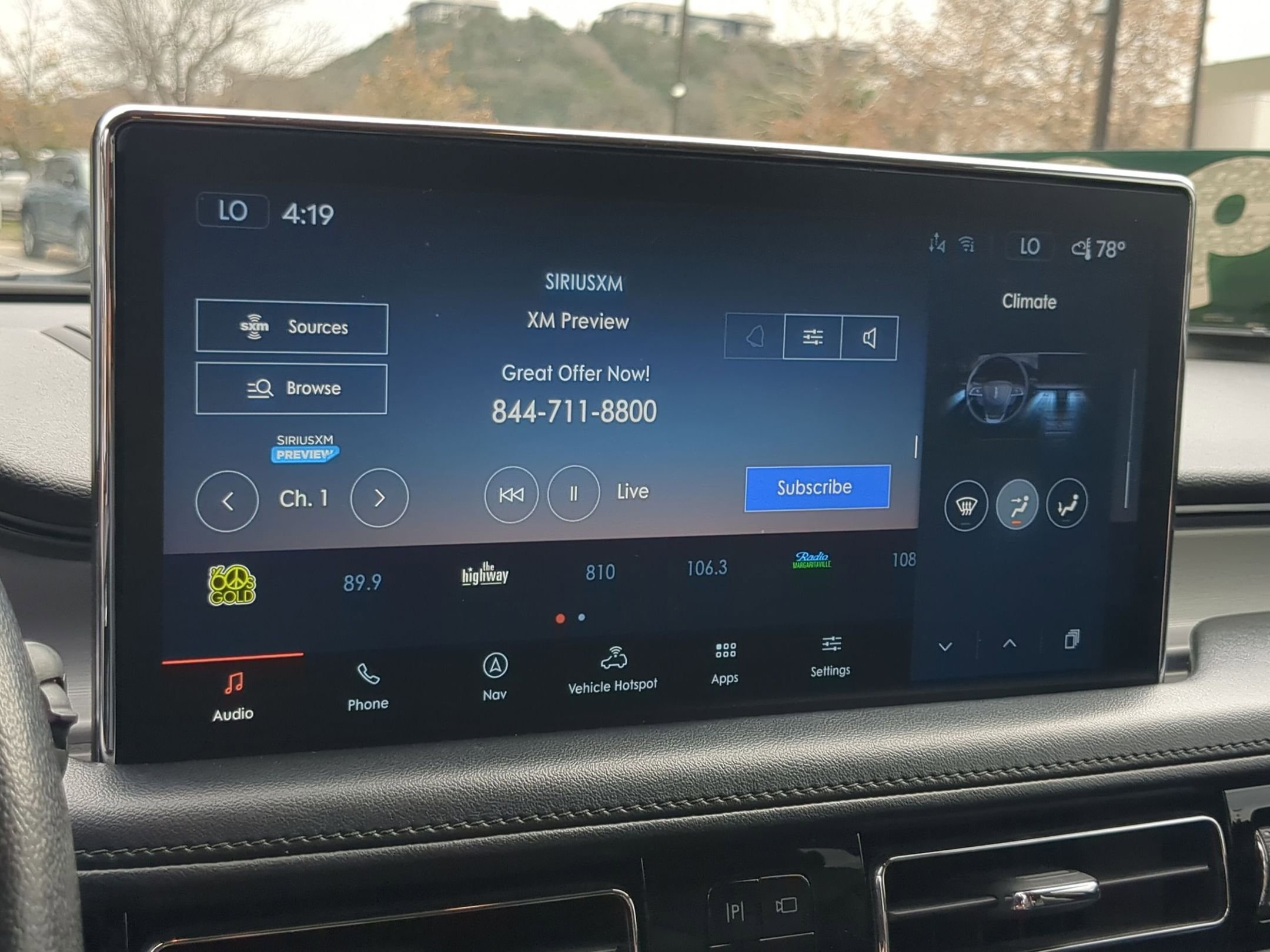 Used 2023 Lincoln Nautilus FWD w/ Premium Package image 15