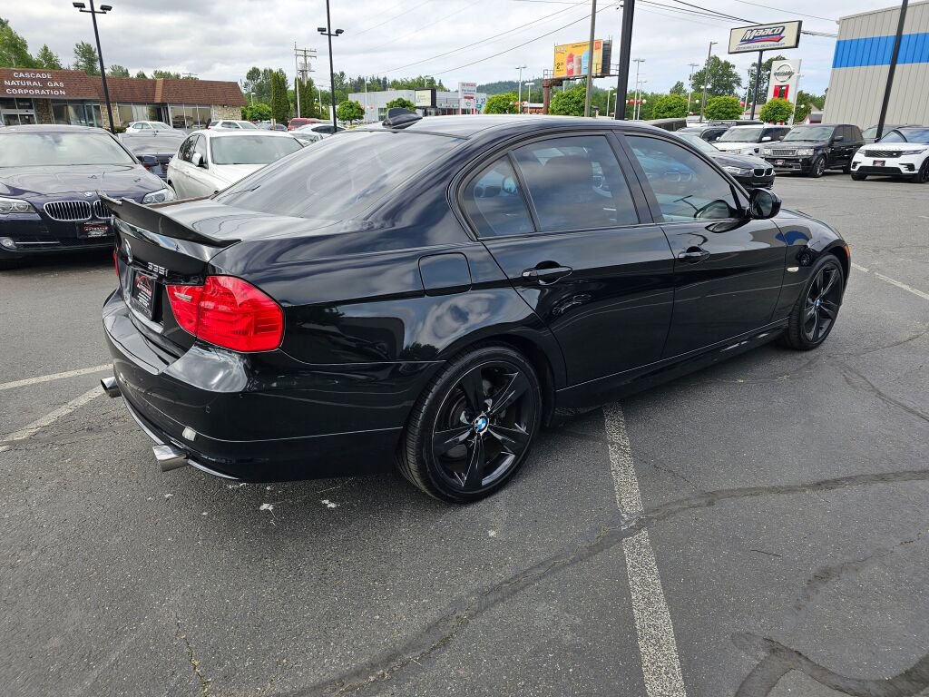 Used 2009 BMW 335i xDrive Sedan image 5