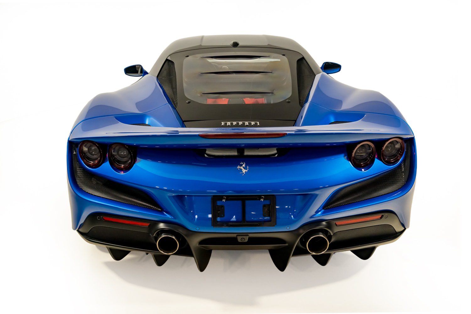 Certified 2022 Ferrari F8 Tributo RWD image 7