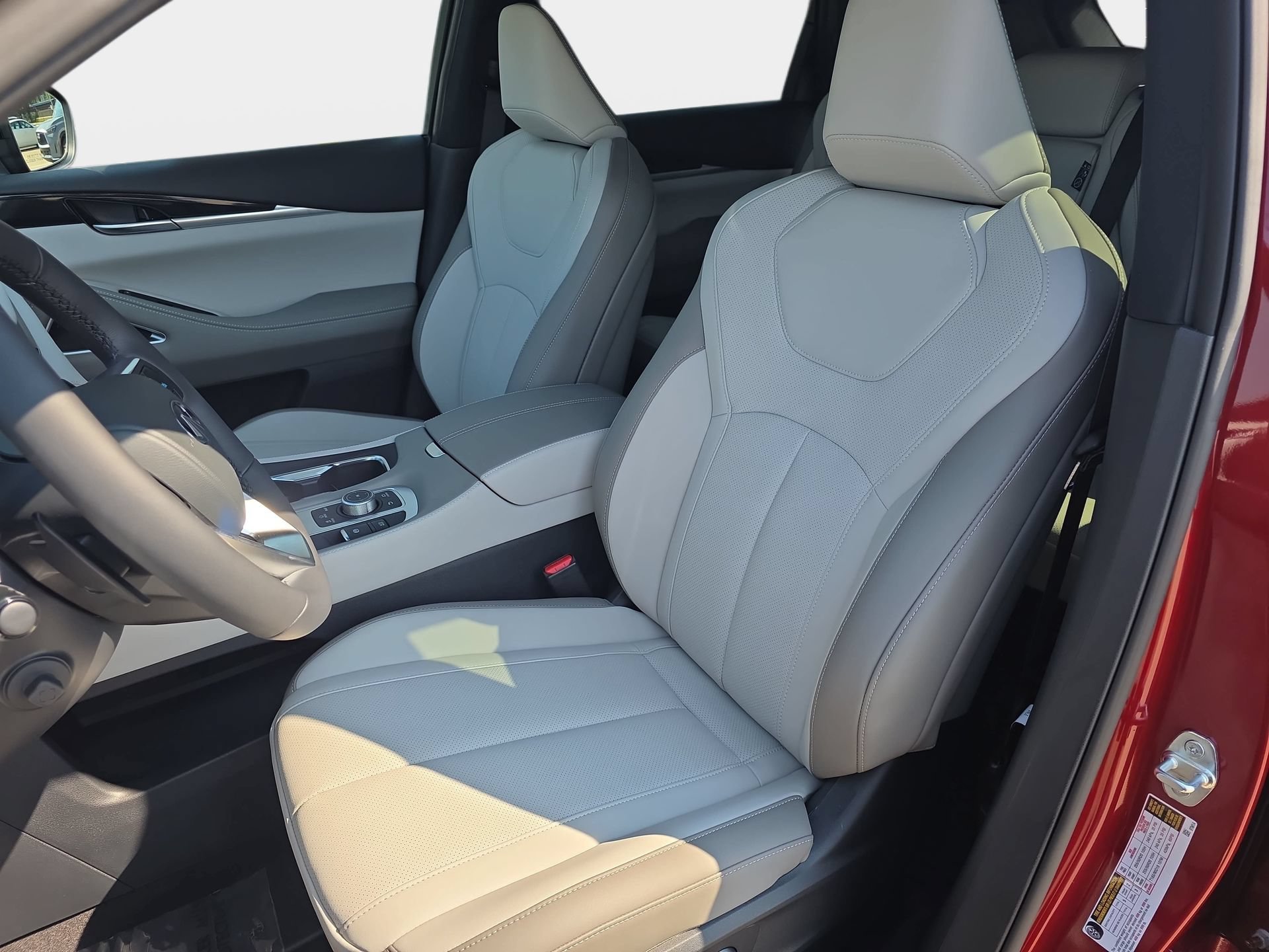 New 2027 INFINITI QX65 Sport w/ Cargo Package AWD/4WD image 15