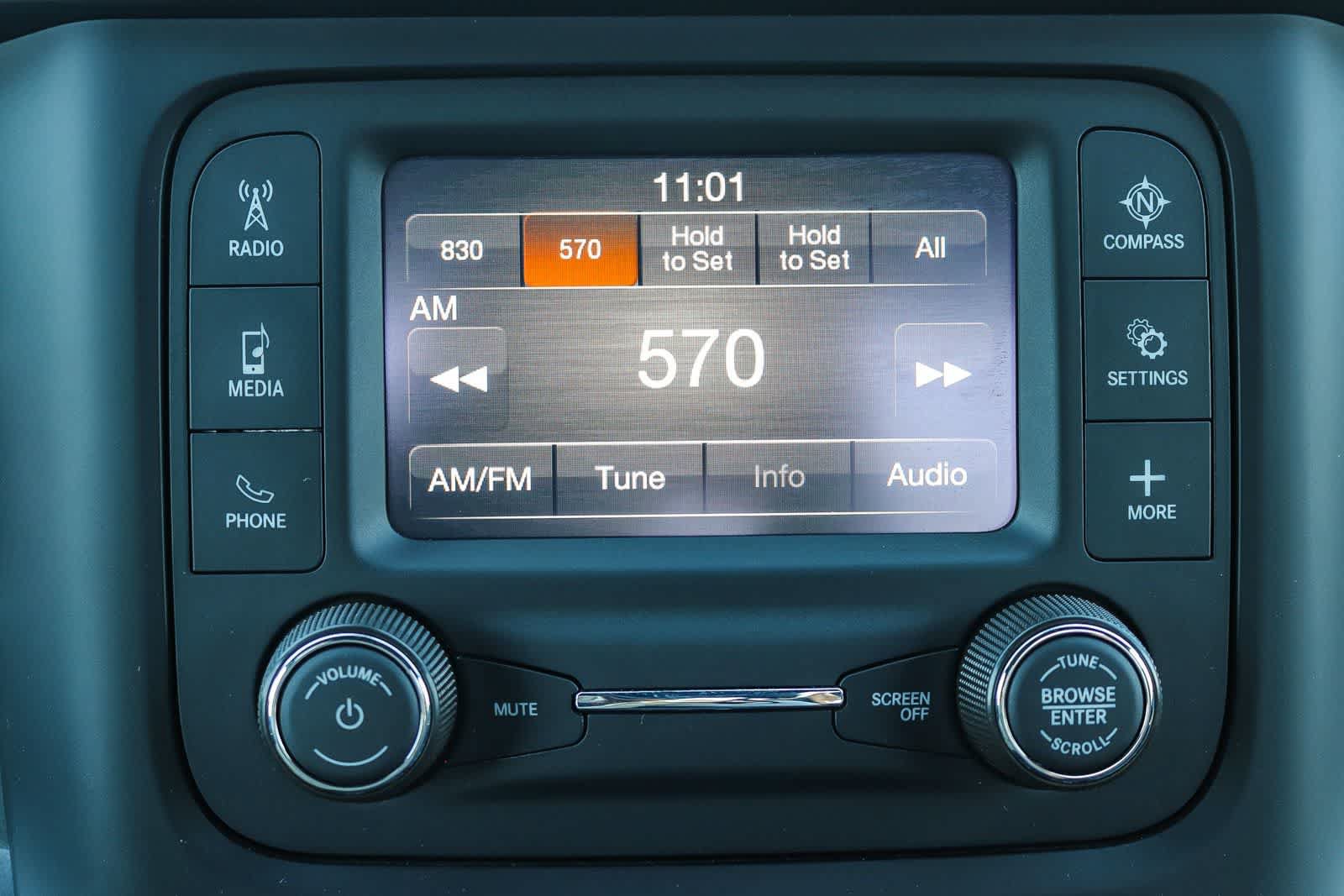 Used 2024 RAM 2500 Tradesman w/ Chrome Appearance Group AWD/4WD image 13