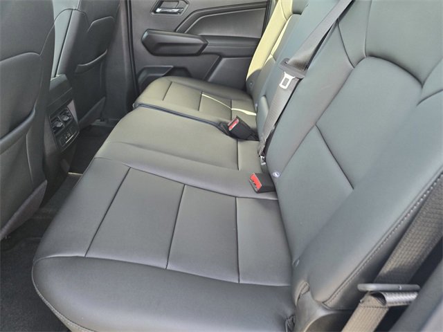 New 2026 GMC Canyon Elevation w/ Convenience Package image 9