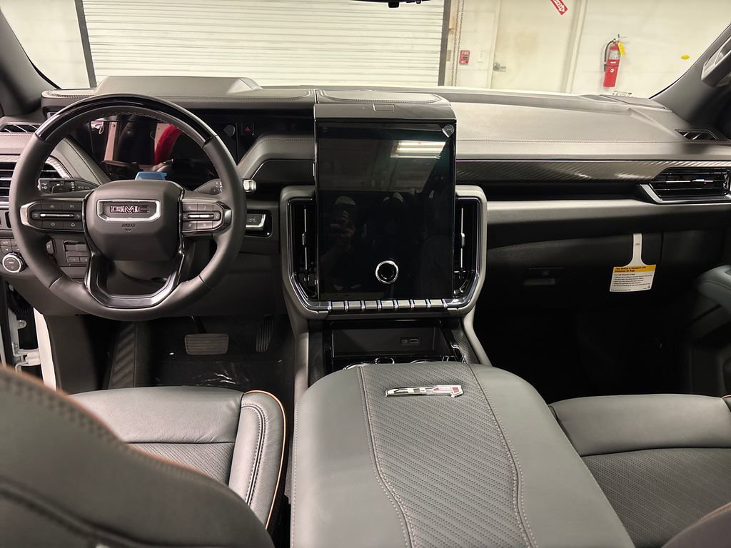 New 2026 GMC Yukon AT4 image 31