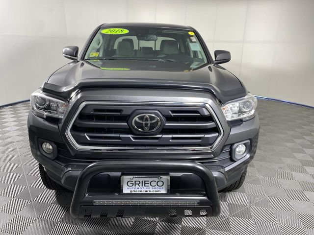 Used 2018 Toyota Tacoma SR5 AWD/4WD image 3