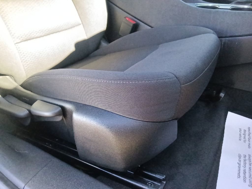 Used 2024 Chevrolet Malibu LT image 31