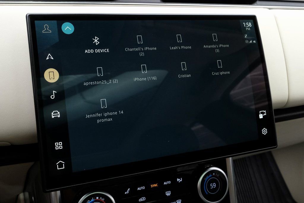 Used 2022 Land Rover Range Rover Long Wheelbase SE image 25