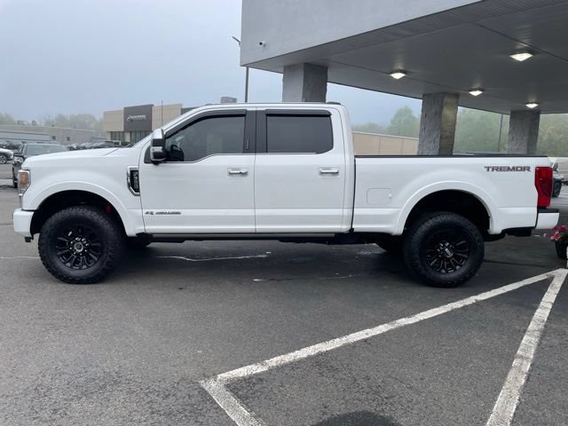 Used 2022 Ford F350 Platinum w/ Tremor Off-Road Package AWD/4WD image 9