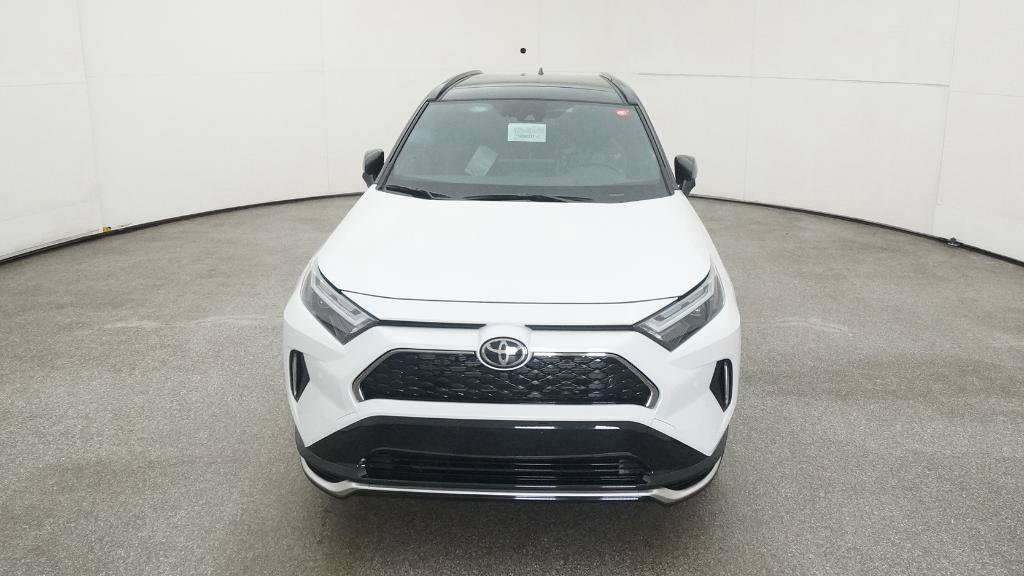 New 2025 Toyota RAV4 XSE w/ Premium Package AWD/4WD image 2