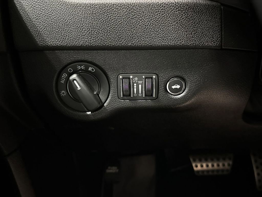 Used 2023 Dodge Charger GT w/ Blacktop Package image 19