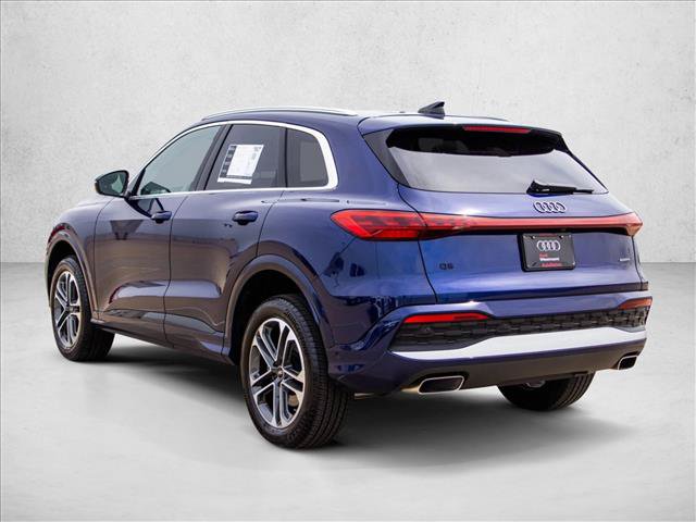 Certified 2025 Audi Q5 Premium w/ Convenience Package AWD/4WD image 7