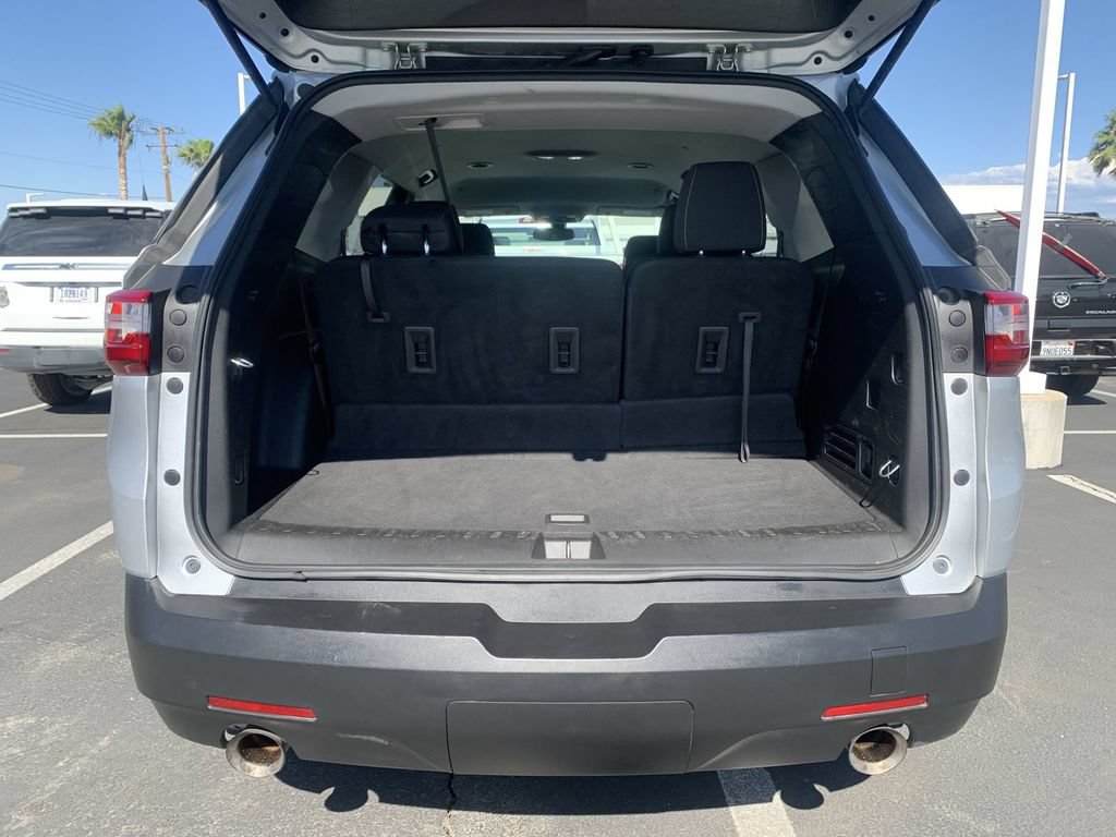 Certified 2020 Chevrolet Traverse LT FWD image 24