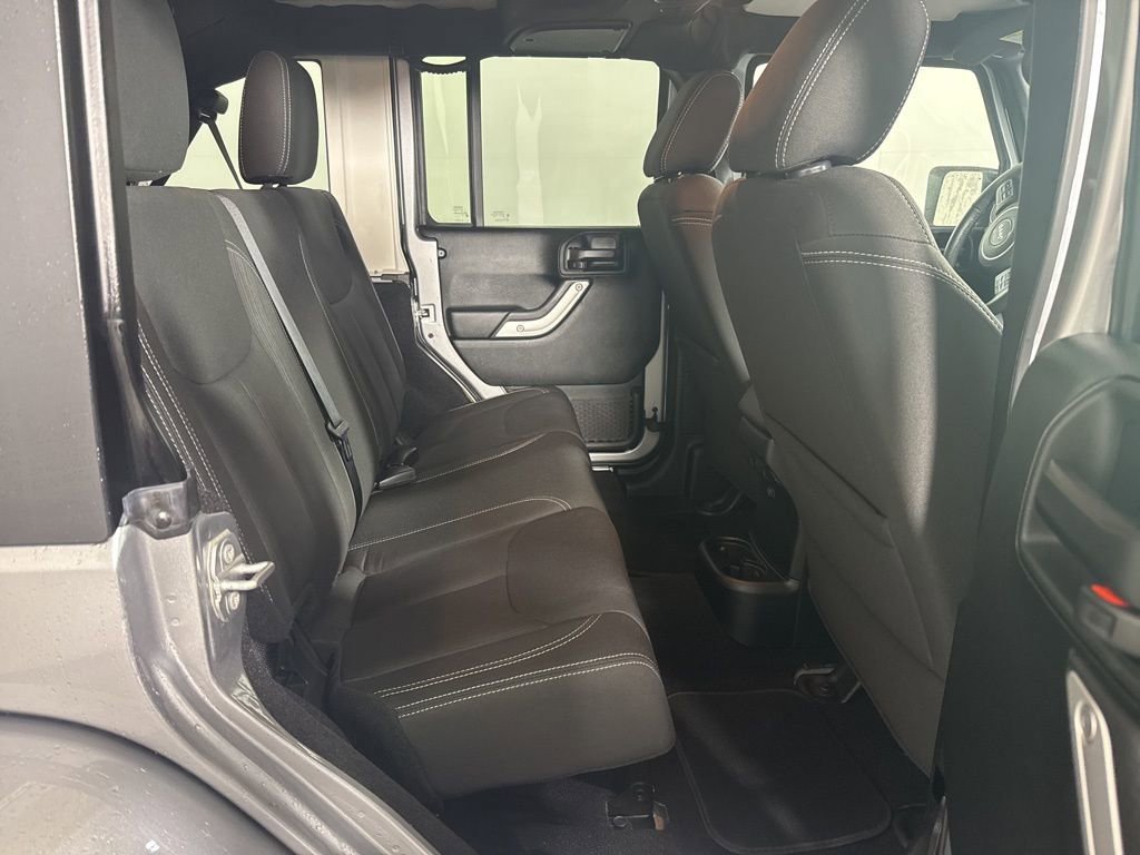 Used 2017 Jeep Wrangler Unlimited Sahara w/ Dual Top Group image 16