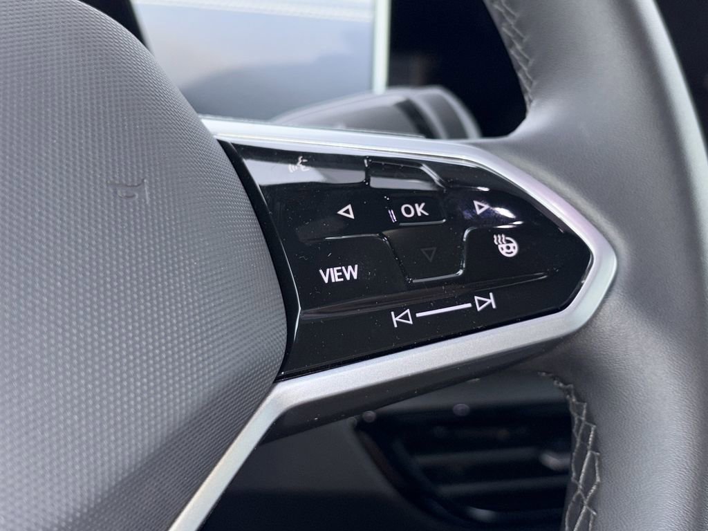 New 2026 Volkswagen ID.4 Pro S Plus AWD/4WD image 17