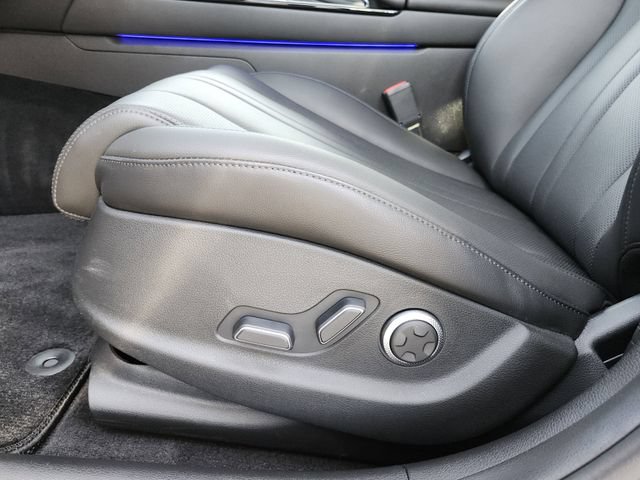 Used 2025 Genesis G80 2.5T AWD/4WD image 22