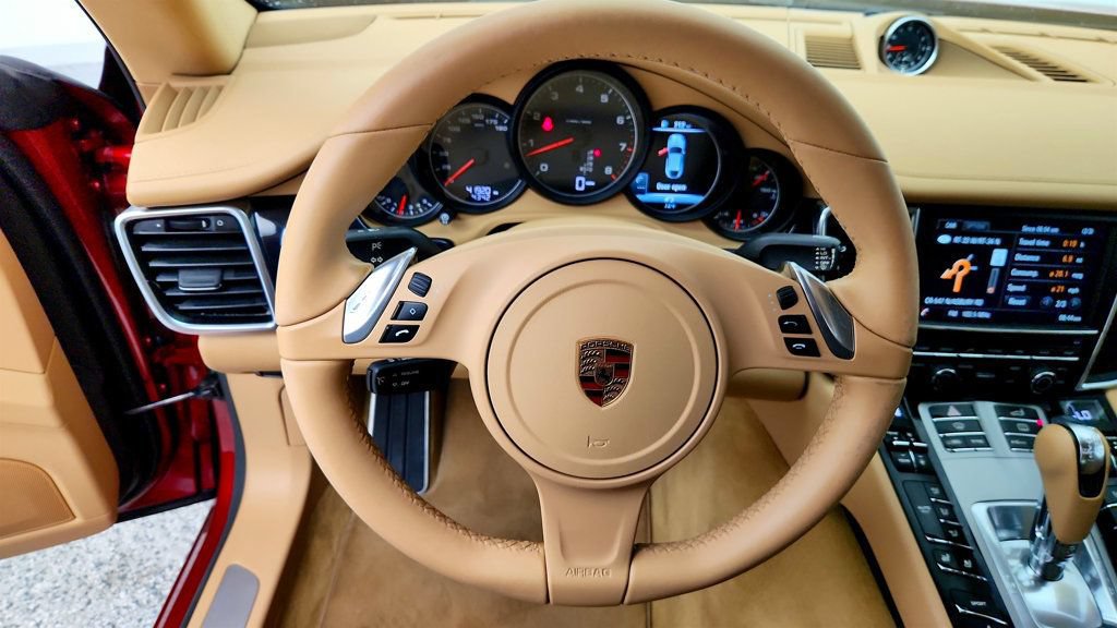 Used 2016 Porsche Panamera 4 Edition AWD/4WD image 14