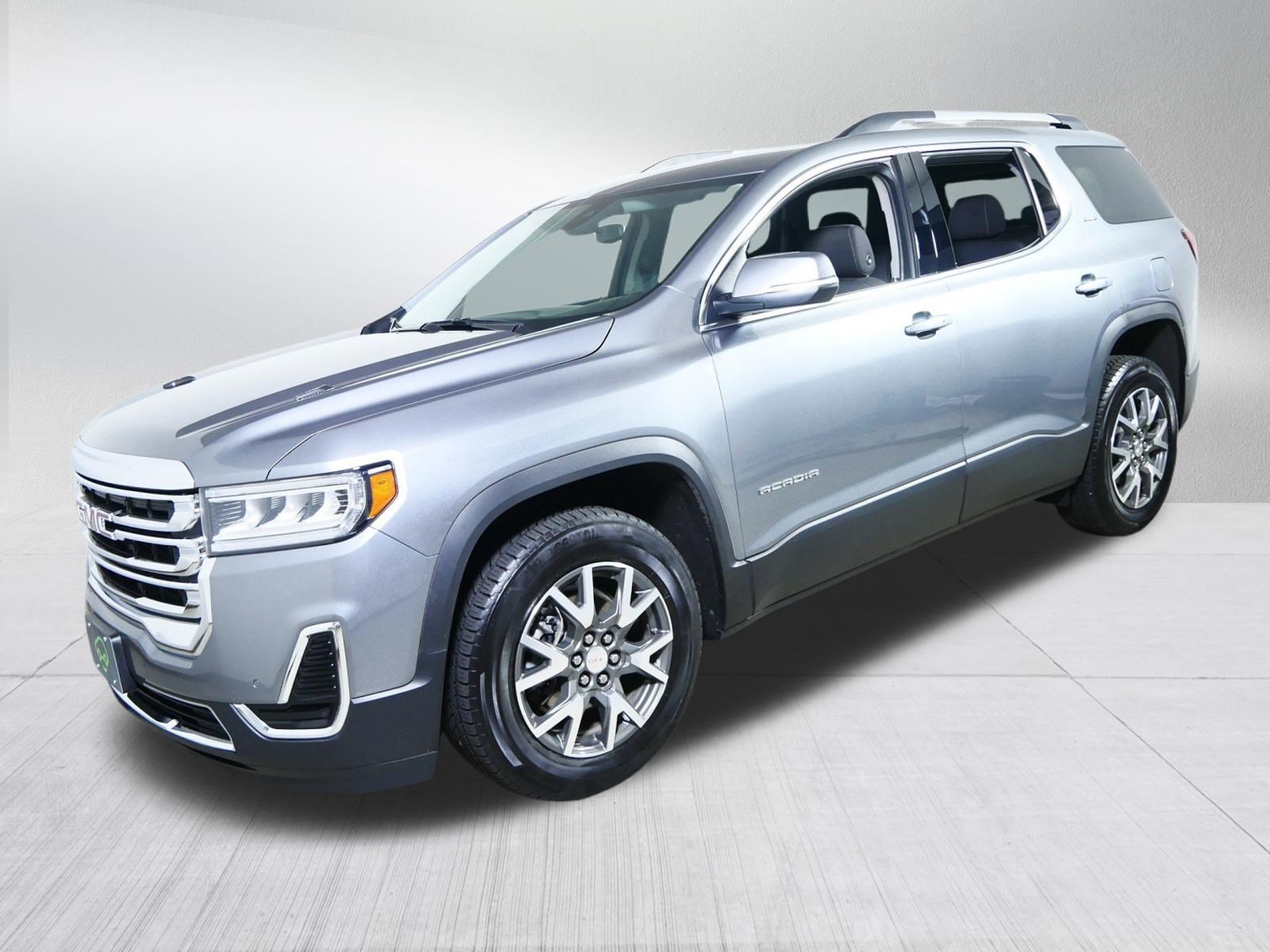 Certified 2021 GMC Acadia SLE w/ Driver Convenience Package AWD/4WD image 3
