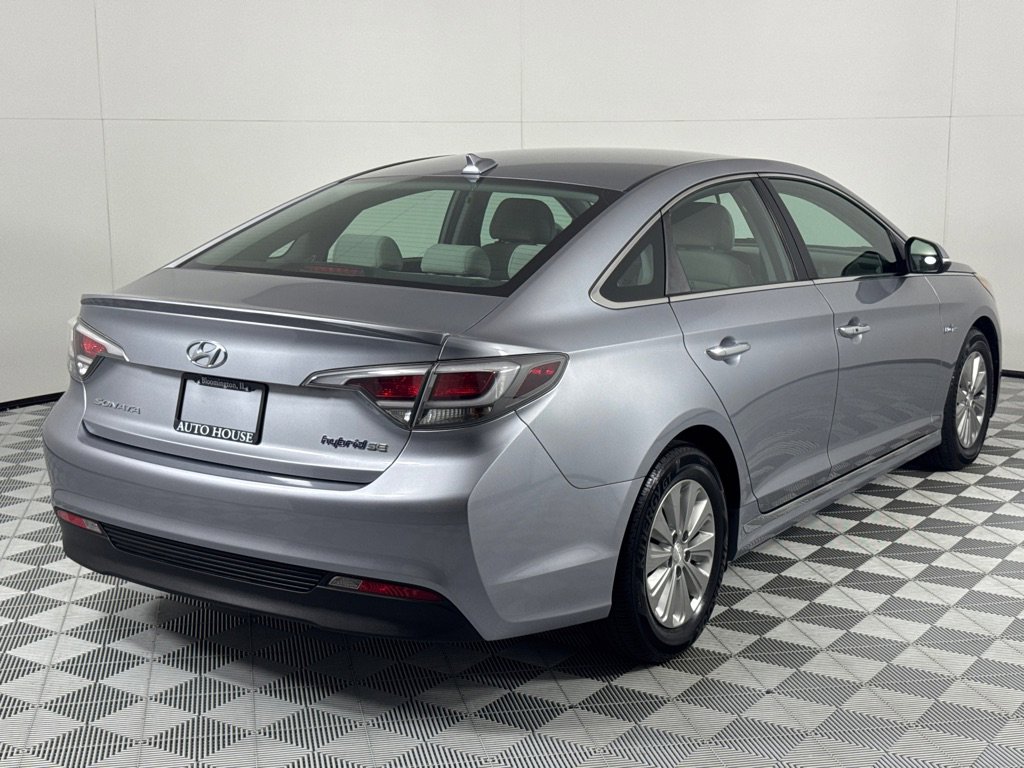Used 2016 Hyundai Sonata SE image 5