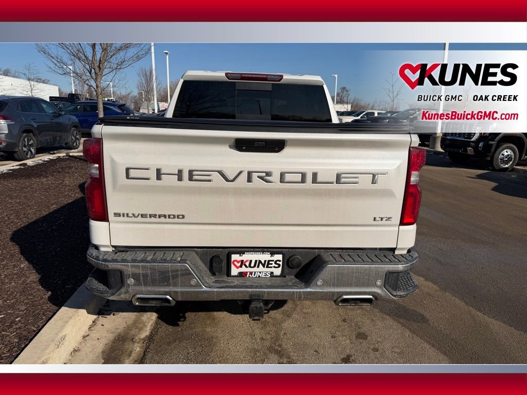 Used 2019 Chevrolet Silverado 1500 LTZ w/ LTZ Premium Package image 6