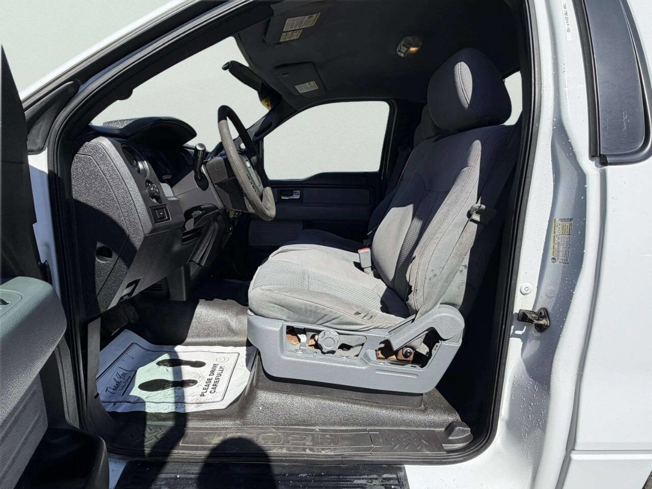 Used 2014 Ford F150 XL w/ Equipment Group 101A Mid AWD/4WD image 17