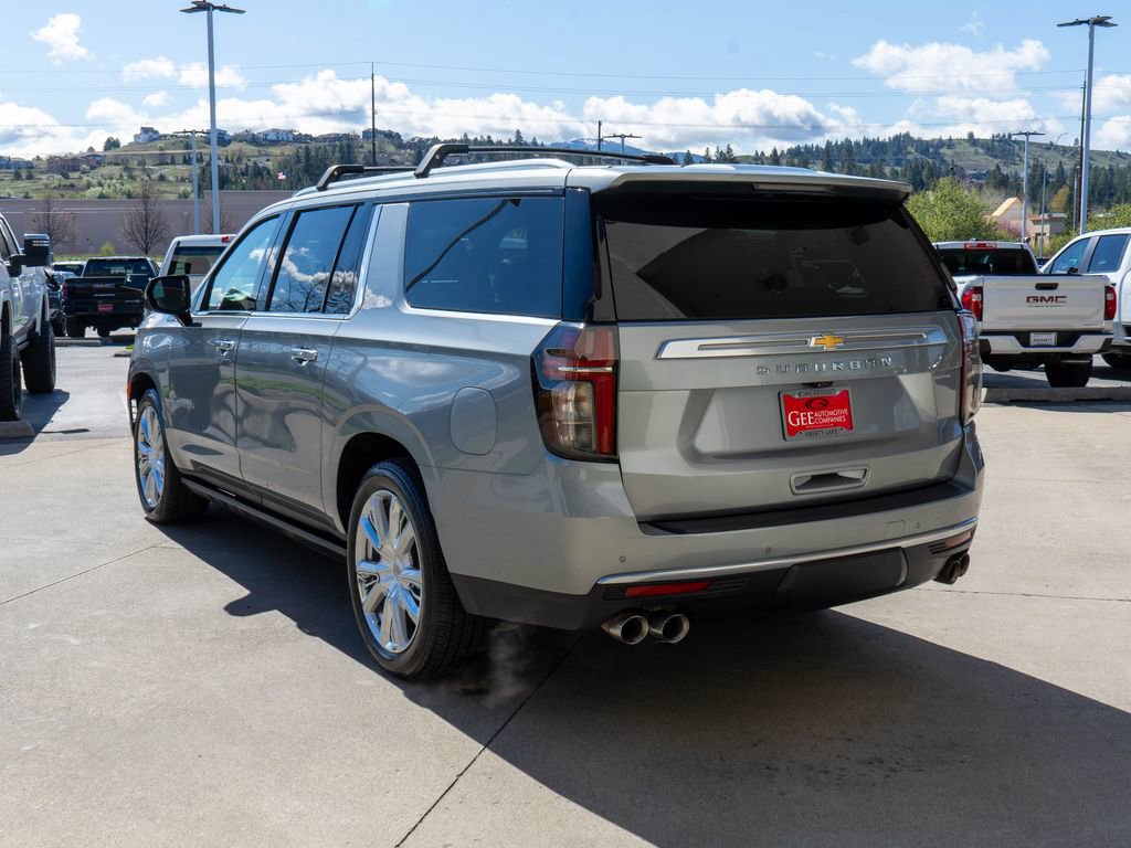Used 2024 Chevrolet Suburban High Country image 5