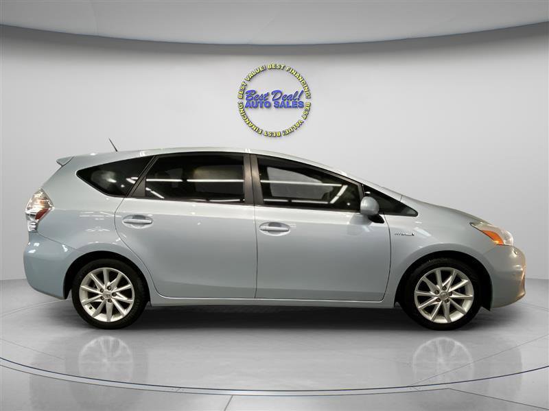 Used 2012 Toyota Prius V Five FWD image 6
