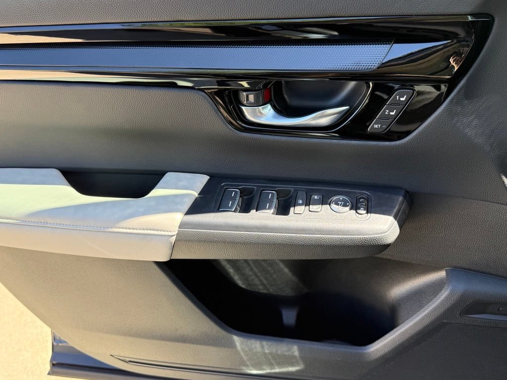 Certified 2026 Honda CR-V EX-L image 30