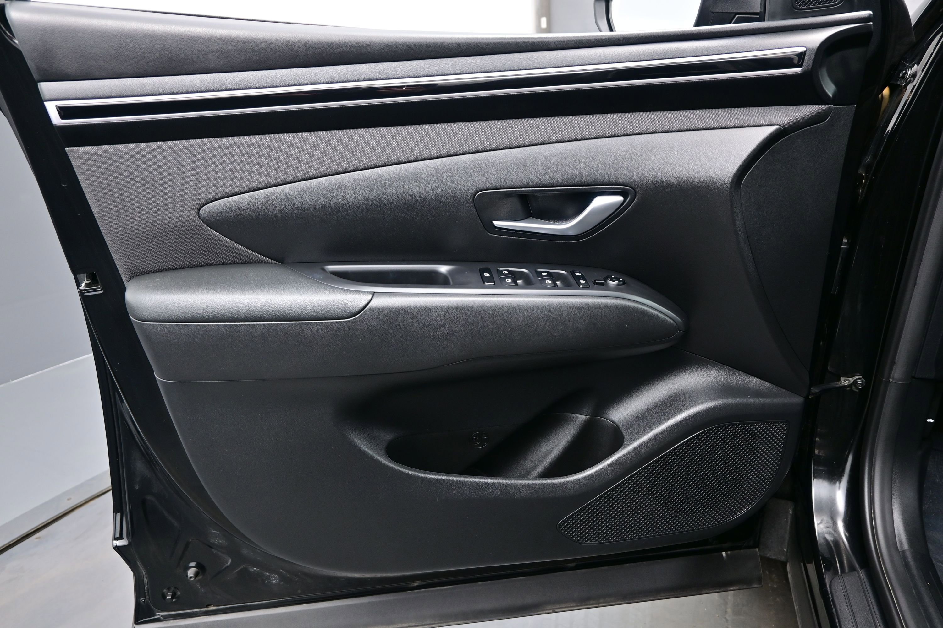 Used 2023 Hyundai Tucson SEL w/ Convenience Package AWD/4WD image 9