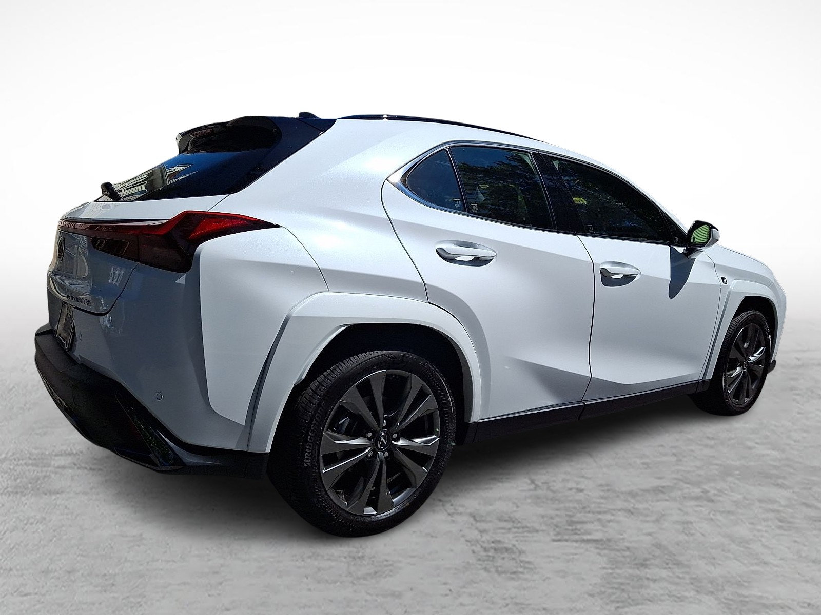 Used 2025 Lexus UX 300h AWD w/ Accessory Package (Z2) image 5
