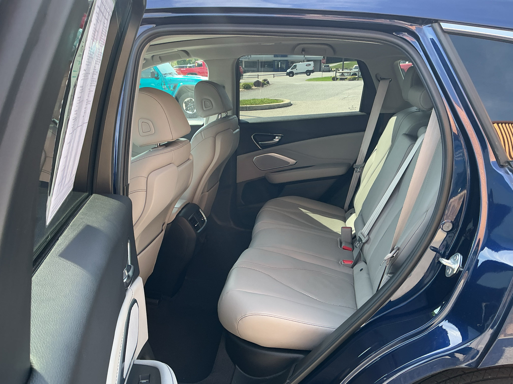 Used 2024 Acura RDX w/ Technology Package AWD/4WD image 19