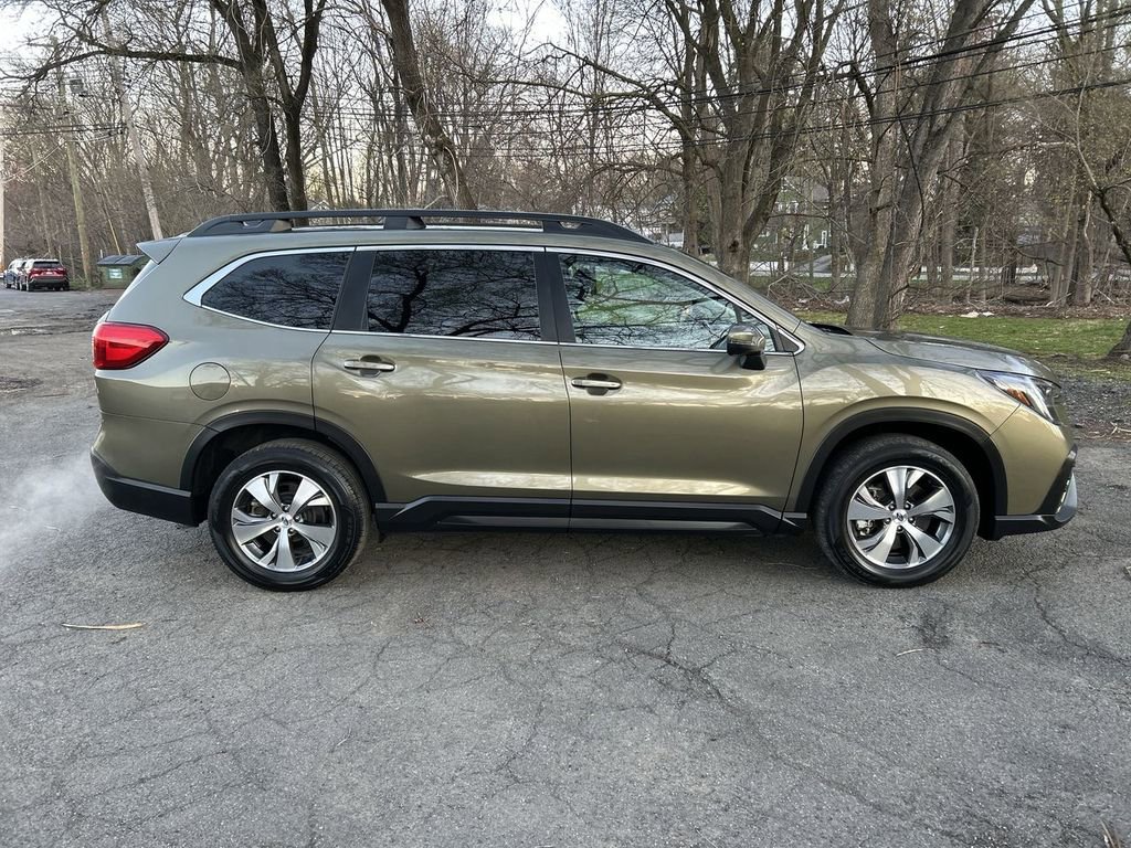 Certified 2023 Subaru Ascent Premium w/ Convenience Package image 9