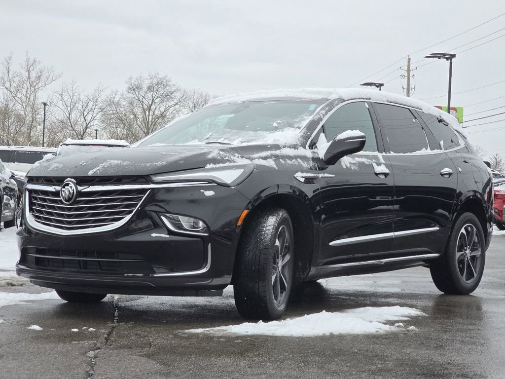 Used 2023 Buick Enclave Essence w/ LPO, Touring Package image 12
