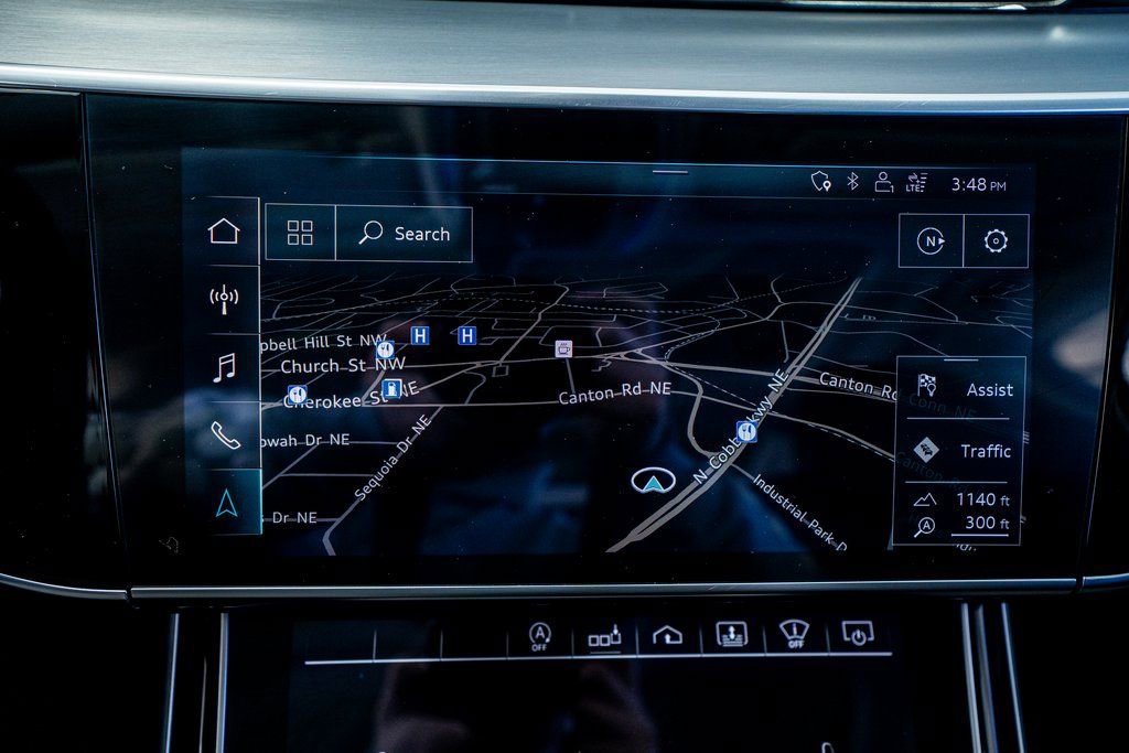 Used 2020 Audi S8 L w/ S8 Executive Package image 46