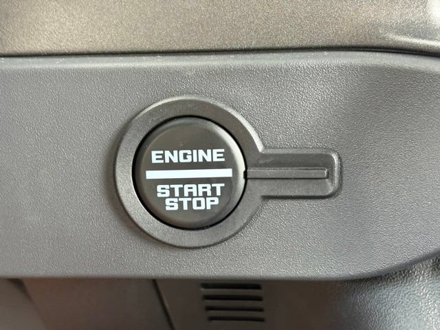 Used 2025 Ford Bronco Badlands AWD/4WD image 20