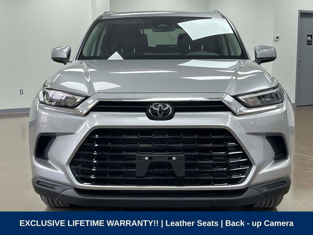Used 2025 Toyota Grand Highlander FWD image 2