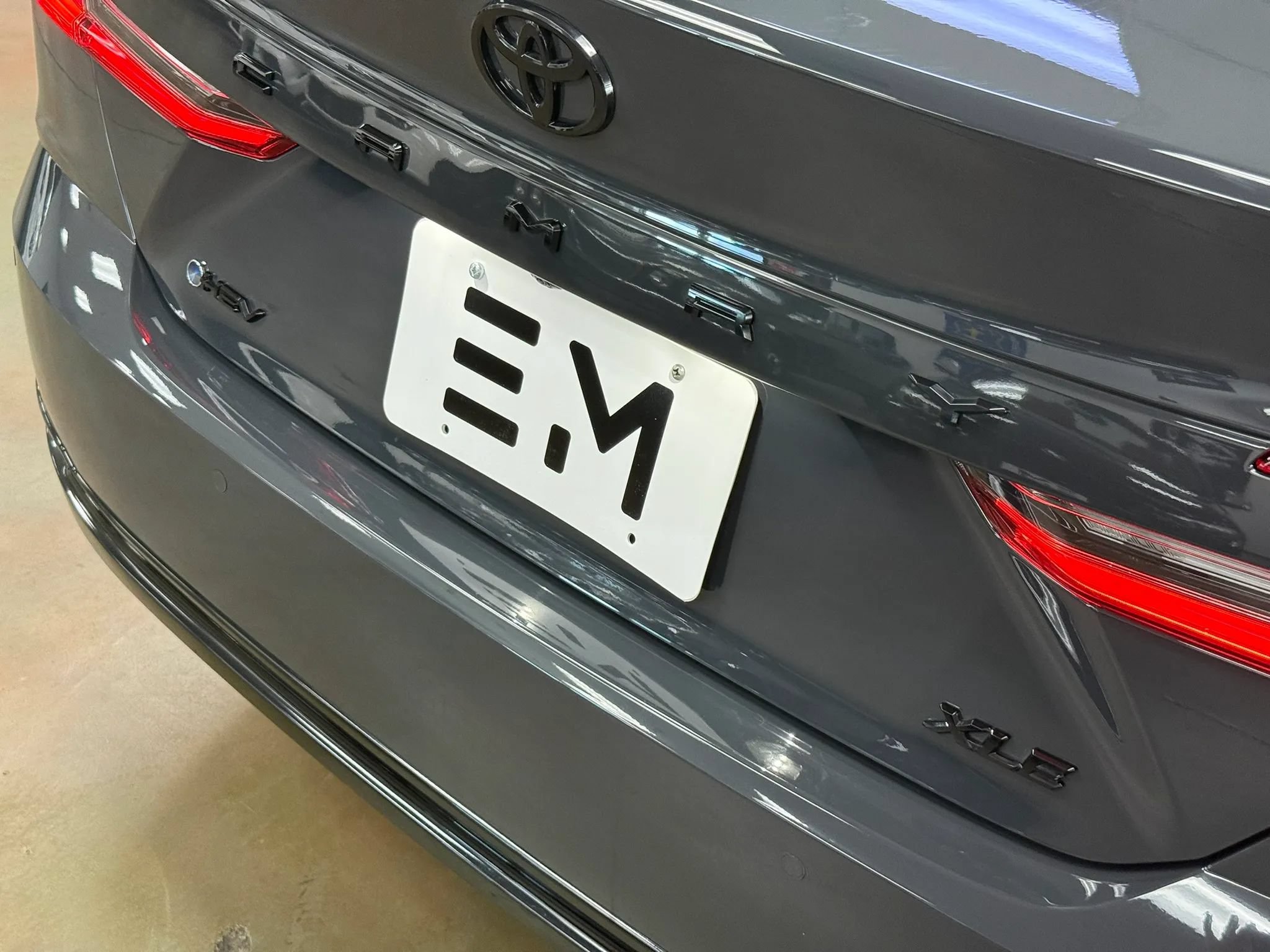 Used 2026 Toyota Camry XLE w/ Premium Plus Package FWD image 8