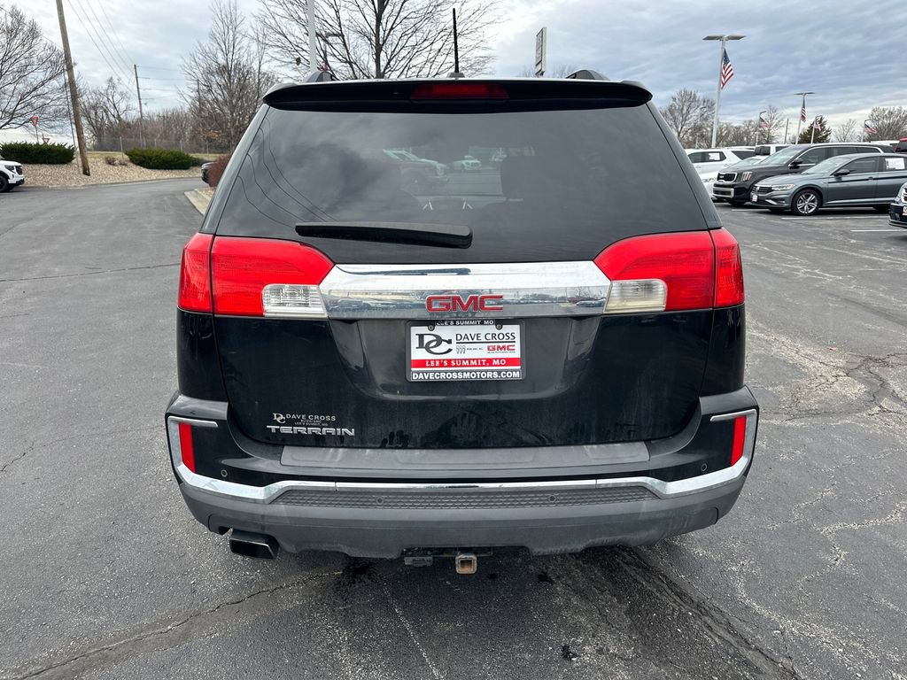 Used 2017 GMC Terrain SLE w/ Technology Package image 8