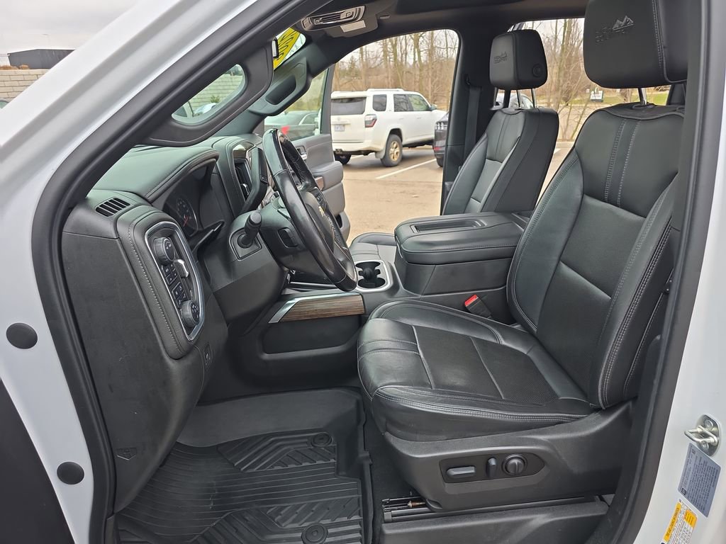 Used 2022 Chevrolet Silverado 3500 High Country w/ Z71 Off-Road Package image 14