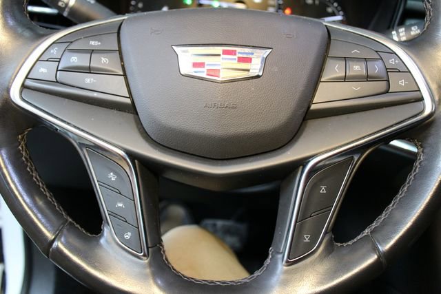Used 2019 Cadillac XT5 Luxury w/ Trailering Package AWD/4WD image 21