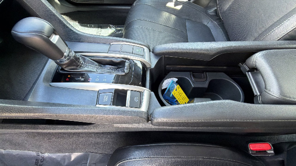 Used 2016 Honda Civic Touring image 13