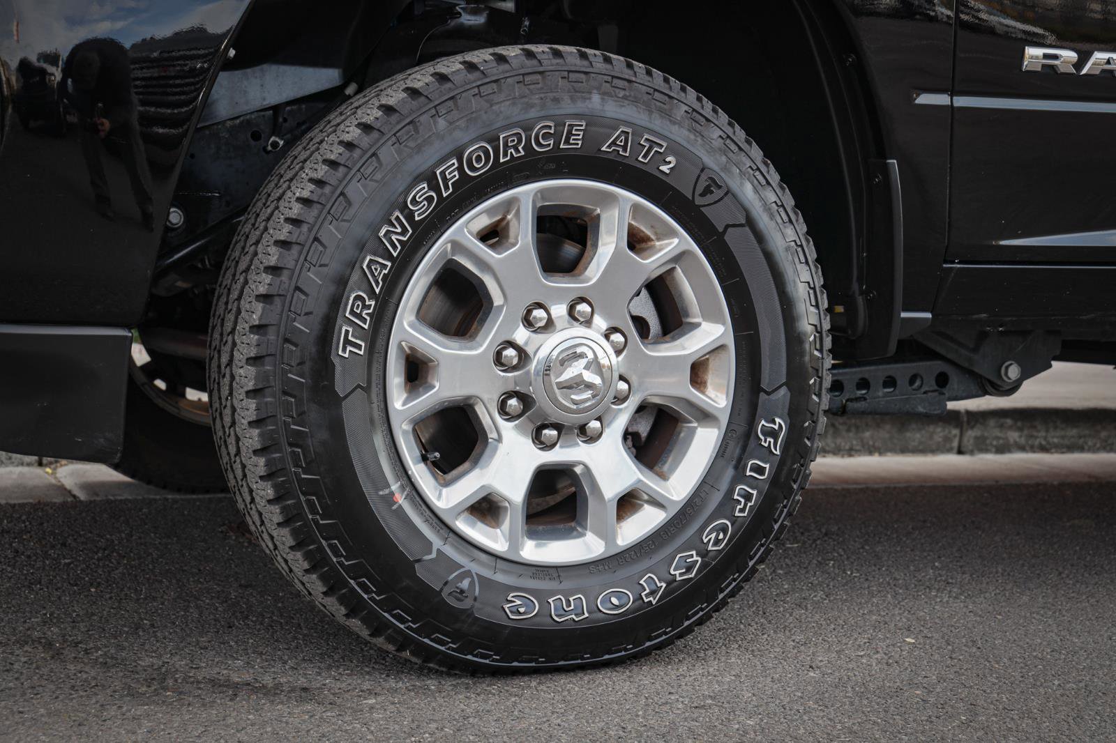 Used 2024 RAM 2500 Laramie image 11