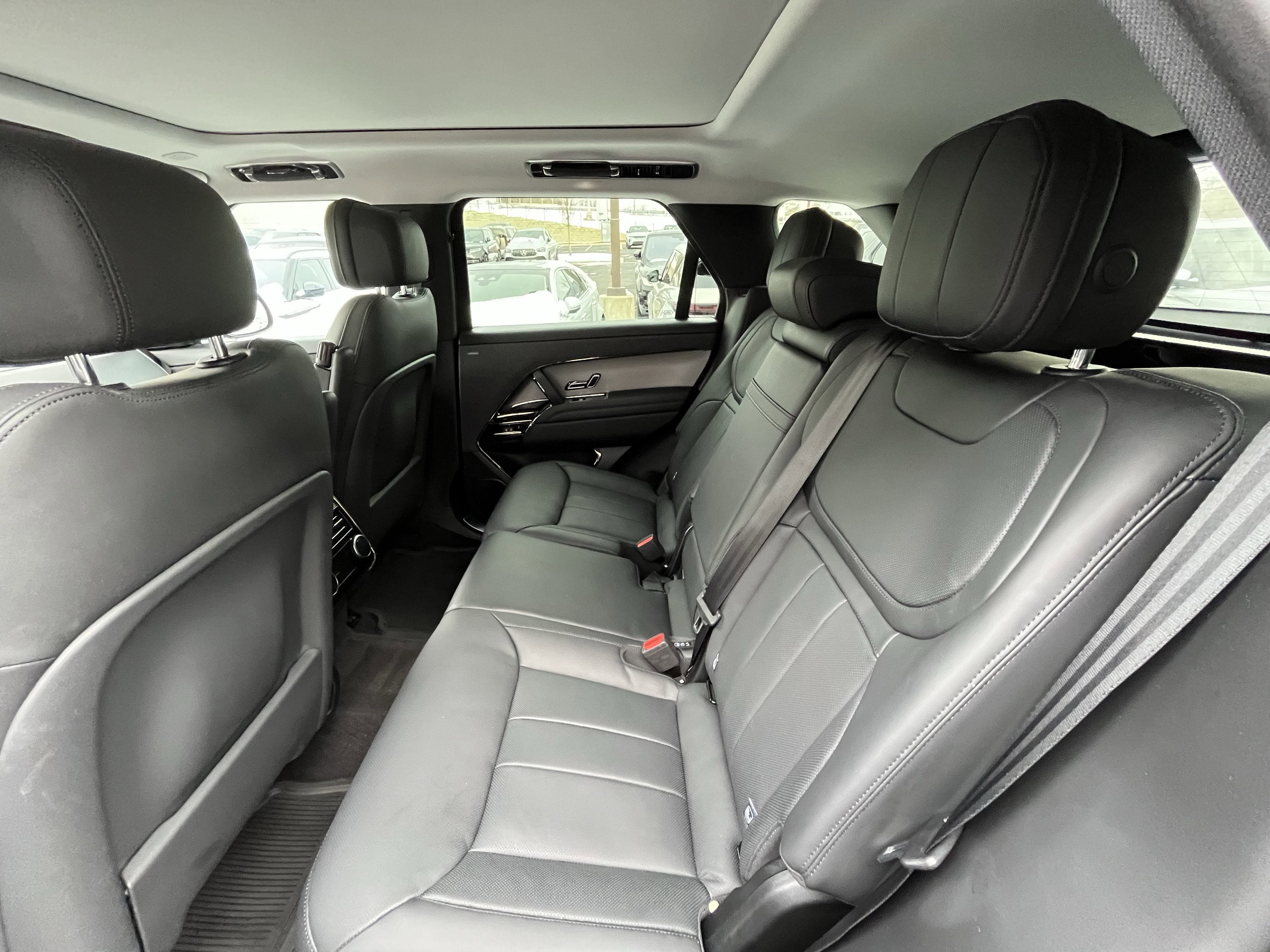 Certified 2023 Land Rover Range Rover Sport SE image 28