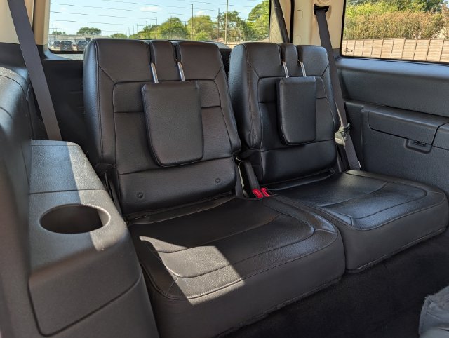 Used 2019 Ford Flex Limited FWD image 27