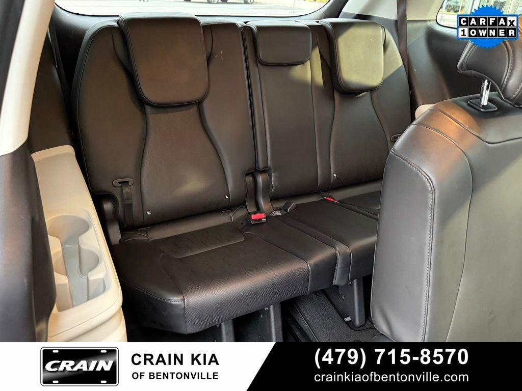 Certified 2024 Kia Carnival LX image 32