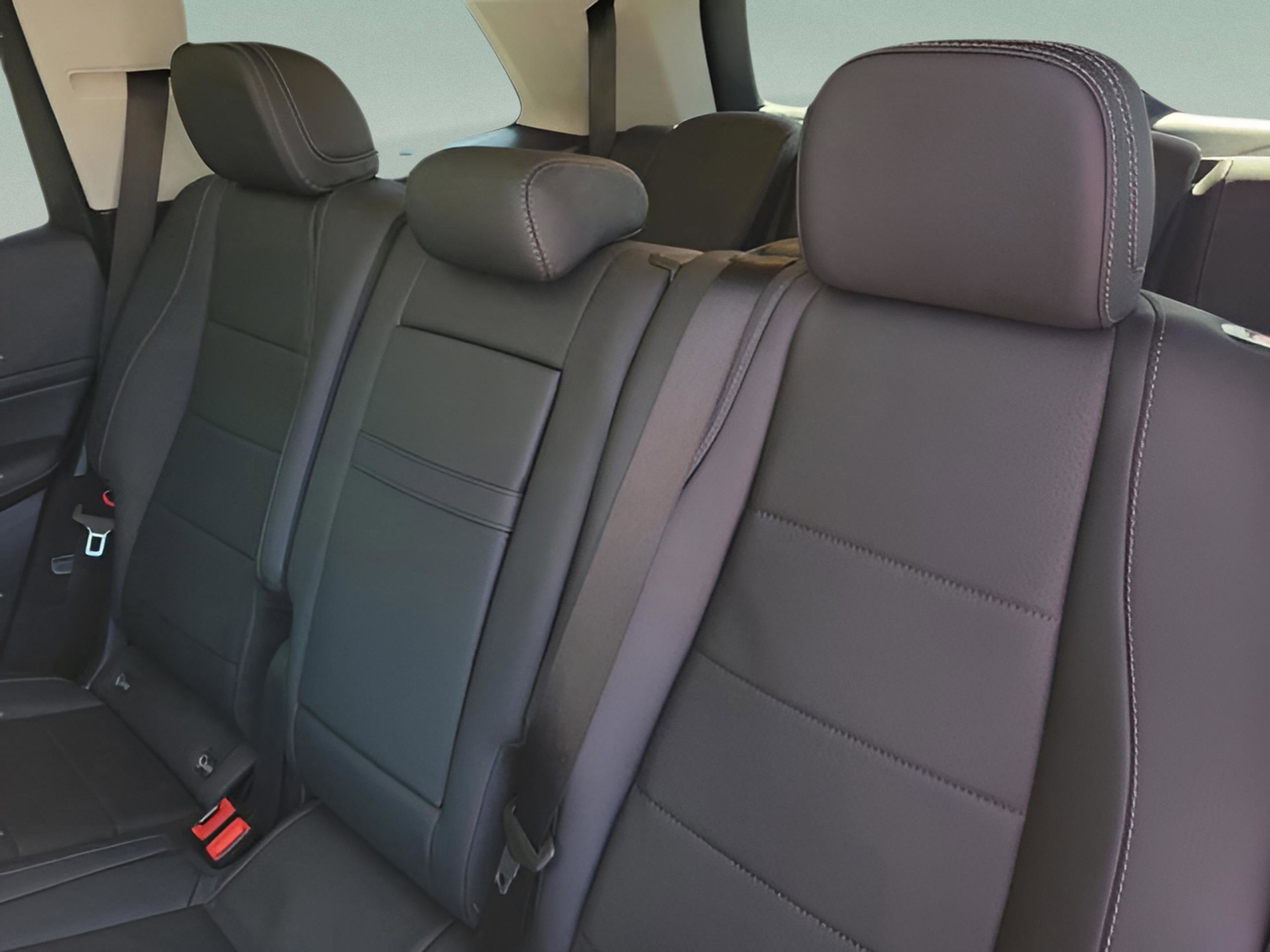Certified 2026 Mercedes-Benz GLS 450 4MATIC image 10